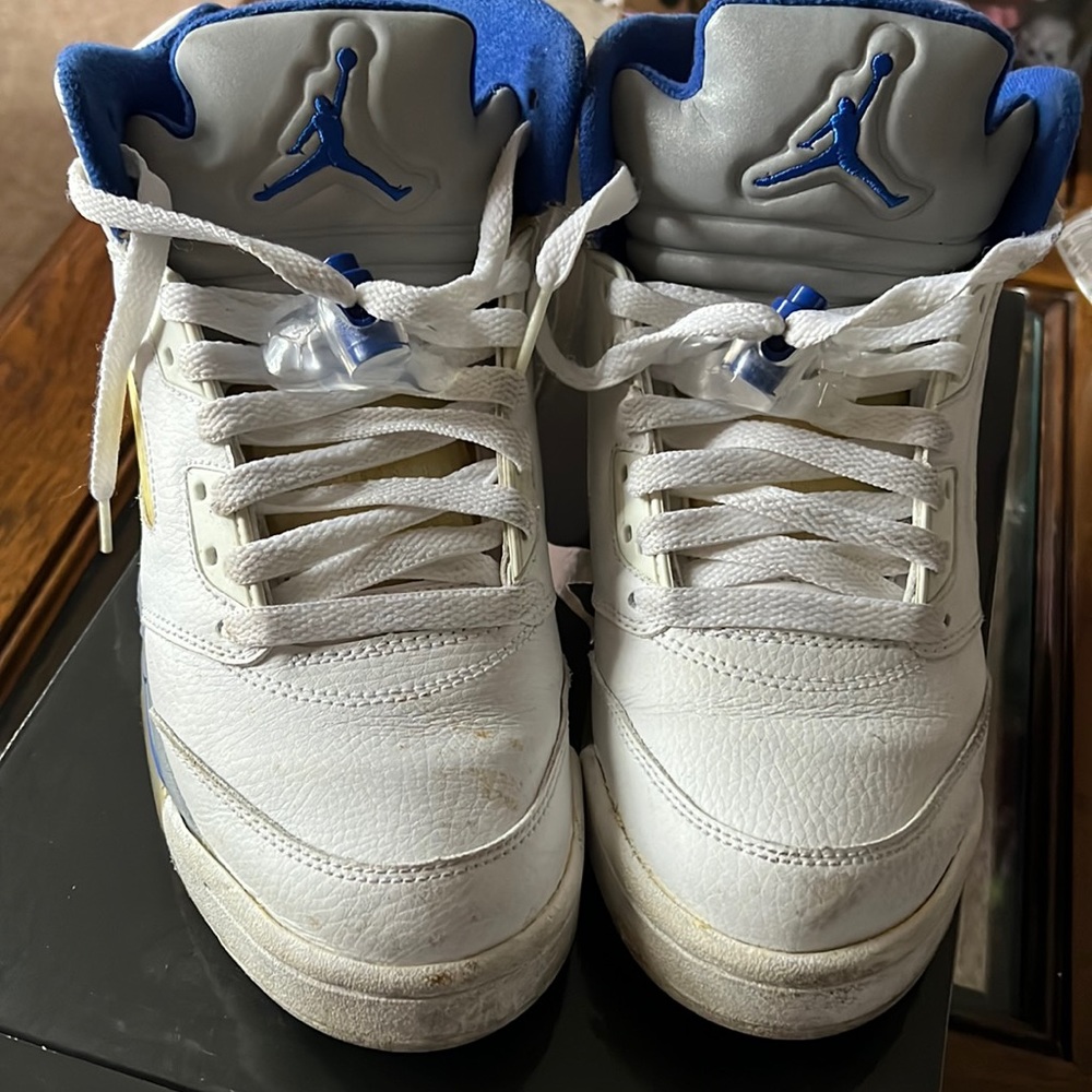 Air Jordan Retro 5 White/Sport Royal Stealth - size 7Y